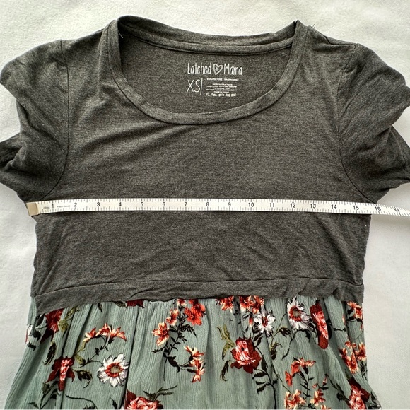 Latched Mama breastfeeding maternity nursing top - Picture 6 of 6